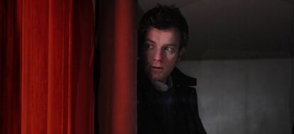 El actor Ewan McGregor en una escena del filme &#039;El escritor&#039; dirigido por Roman Polanski