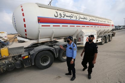 Entrada de ayuda humanitaria en Gaza, en septiembre en la frontera de Kerem Shalom.