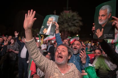 People gather in support of the Islamic Revolutionary Guard Corps' attack on Israel on April 14, 2024 in Tehran, Iran. 