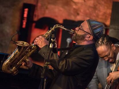 Concierto del músico de jazz, Kenny Garrett Quintet en la Sala Jamboree de Barcelona en 2016.