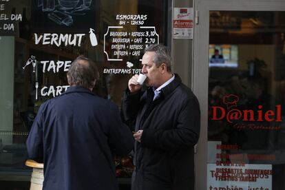 El exconsejero de Interior, Joaquim Forn, en una pausa de su trabajo en Mediapro.
