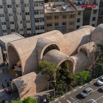 Estación de Metro Jahad en Teherán.