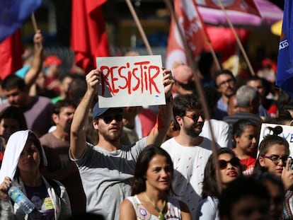 Ato de protesto no Dia do Trablaho, no centro do Rio.