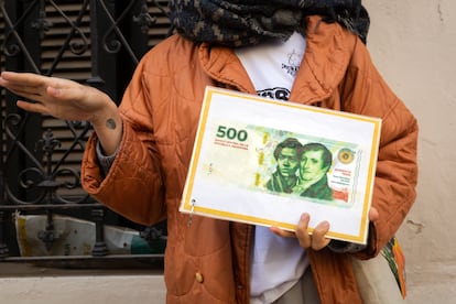 cartel con el nuevo billete de 500 pesos