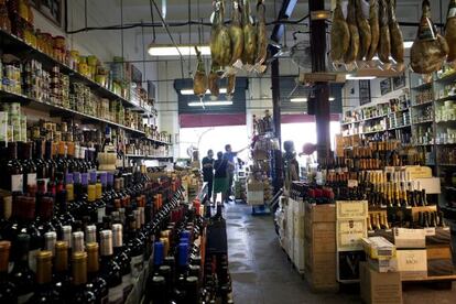 Una tienda de ultramarinos de Barcelona.