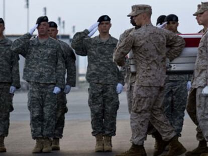 Entierro de un norteamericano muerto en Afganistán