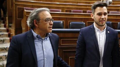 Manolo Mata (PSPV), Fran Ferri (Compromís) en las Cortes Valencianas.