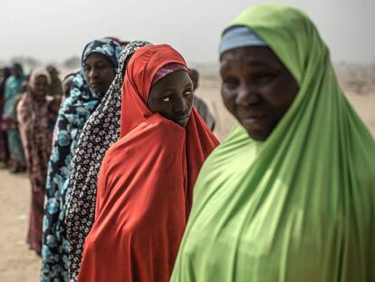 Mulheres no campo de refugiados de Muna Garage, no Estado de Borno (Nigéria).