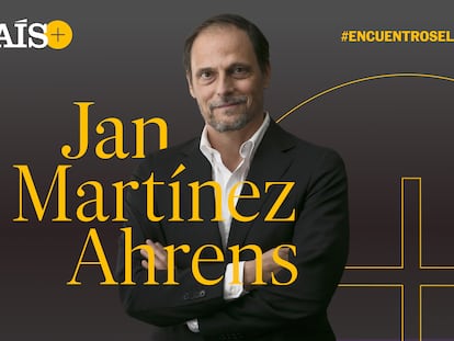 El director de EL PAÍS, en una charla con los lectores: “Hay que ir a buscar a los jóvenes en sus canales y hablarles en su lenguaje”