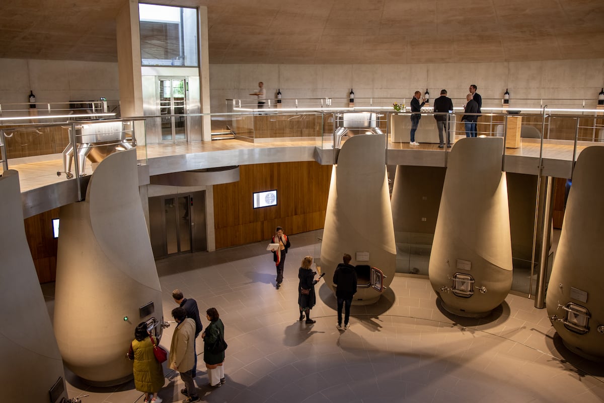 Por qué Burdeos sabe vender el vino: lo hace dos años antes de sacarlo al  mercado y más barato | Gastronomía: recetas, restaurantes y bebidas | EL  PAÍS, image size:1200x800