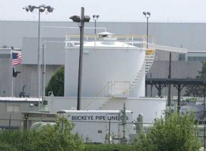 Tanques de combustible del aeropuerto JFK, donde el FBI afirma que los terroristas planeaban atentar.