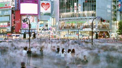 Cruce de Shibuya, Shibuya-ku, Tokio, Japón, 2013.