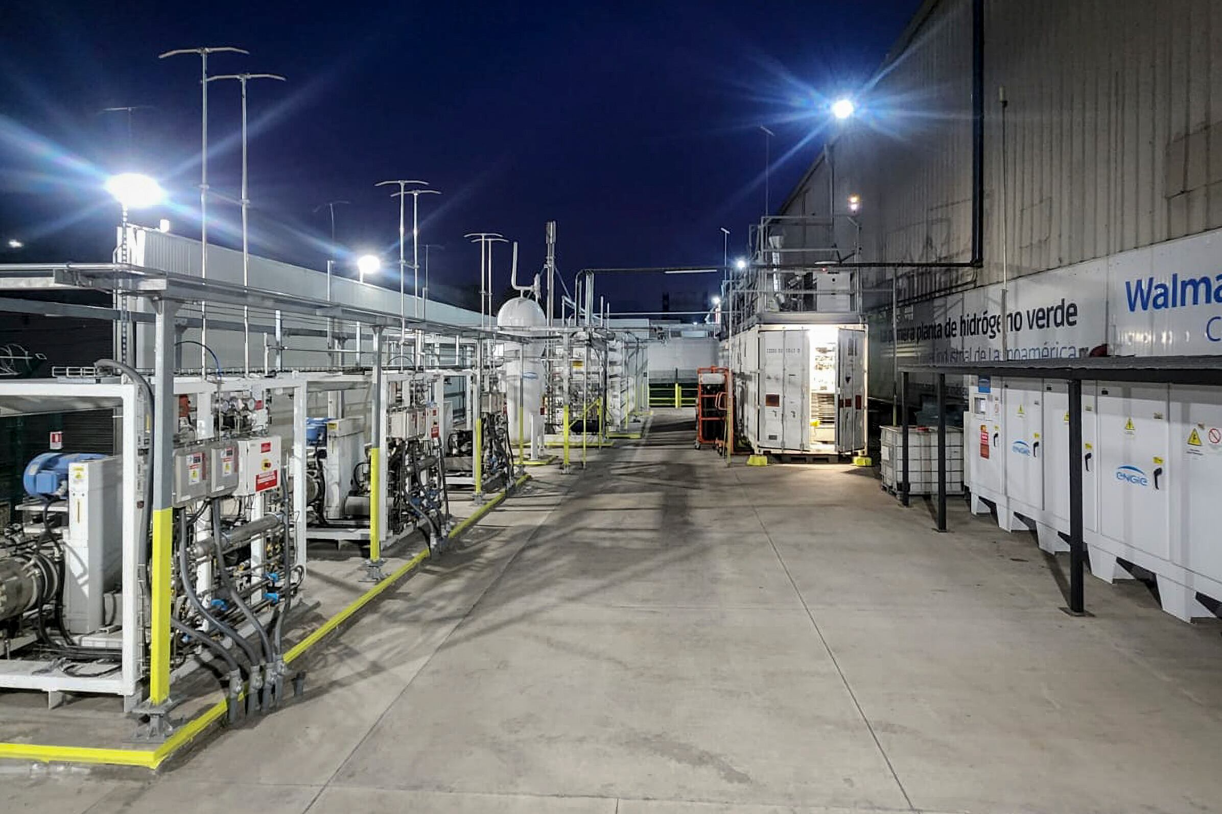 Centro de distribución de hidrógeno verde, en Quilicura de Walmart.