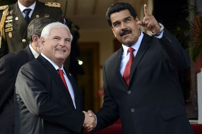 El presidente de Venezuela, Nicol&aacute;s Maduro, y su hom&oacute;logo paname&ntilde;o, Ricardo Matinelli.