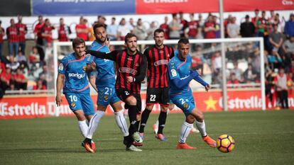 Moment del partit Reus-Nàstic de diumenge.