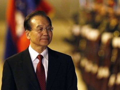 Wen Jiabao, a su llegada este domingo a Laos.