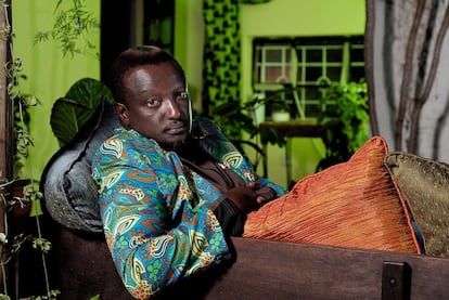 Binyavanga Wainaina, vía Africlectic Magazine