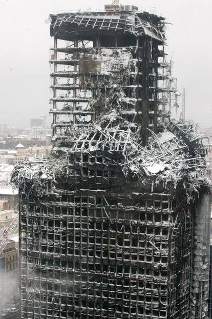 The symbolic building was now consigned to history.