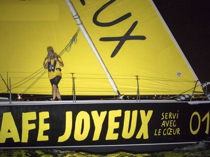 Sidney Gavignet, a bordo del 'Café Joyeus', a su llegada a Guadalupe.