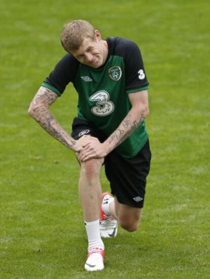 James McClean, durante un entrenamiento con Irlanda