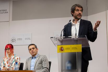 El ministro de Cultura, Ernest Urtasun, este jueves durante la presentación del 'Libro Blanco del Cómic'.