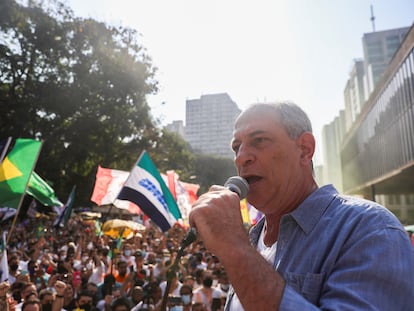 El precandidato presidencial Ciro Gomes participa el pasado septiembre en un mitín a favor de una candidatura alternativa a Bolsonaro y Lula.