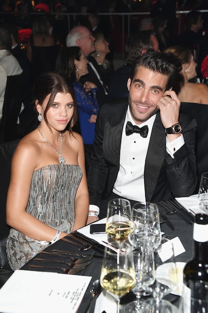 Sofia Richie y el modelo español Jon Kortajarena.