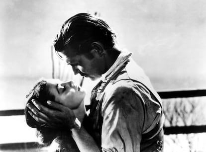 Los actores Vivien Leigh y Clark Gable en 'Lo que el viento se llevó' (1939). 