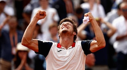 Carre&ntilde;o celebra su triunfo contra Raonic en los octavos.