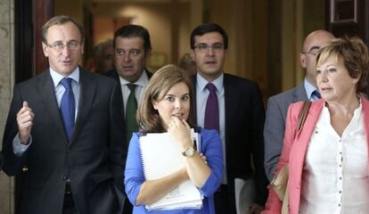 Sáenz de Santamaría, en la reunión del grupo parlamentario popular.