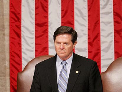 El líder republicano Tom DeLay preside una sesión del Congreso en Washington el pasado 6 de abril de 2005.