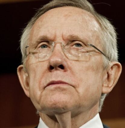 El líder de la mayoría demócrata en el Senado, Harry Reid, durante una rueda de prensa en Washington