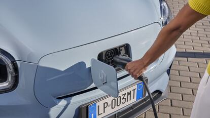 Esta es la marca china que elimina la espera de ayudas con un descuento directo de 4.000 euros en todos sus coches