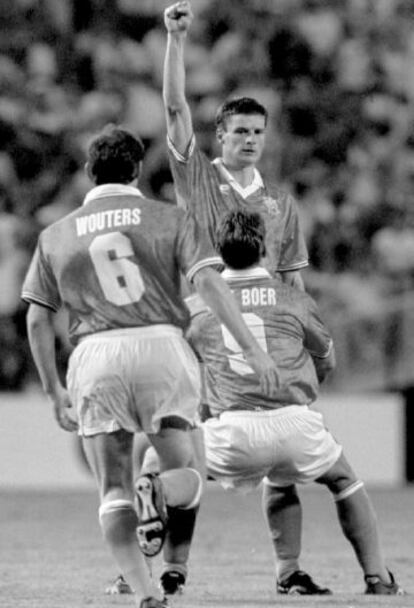 Jonk celebra un gol en el Mundial de 1994.
