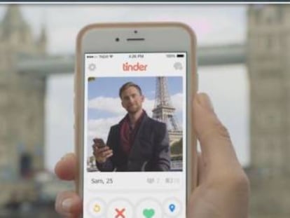 Imagen de un vídeo promocional de Tinder.