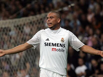 Ronaldo se queja durante el último partido en el Bernabéu, contra el Málaga.