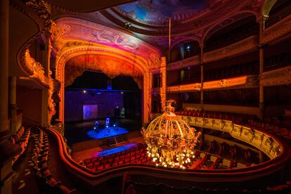 El teatro Molière, un edificio de estilo italiano reconocido como Monumento Histórico desde 2003.