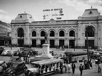 Estación de tren de Medellín en los años cincuenta.