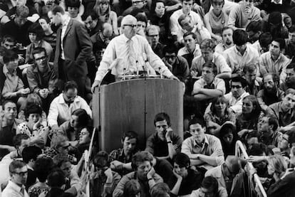 Herbert Marcuse, en un acto en la Universidad Libre de Berl&iacute;n en 1967.