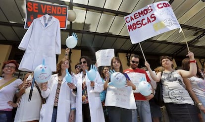 Protesta del Colectivo Carta por la Ciencia en Valencia en 2013, contra los recortes.