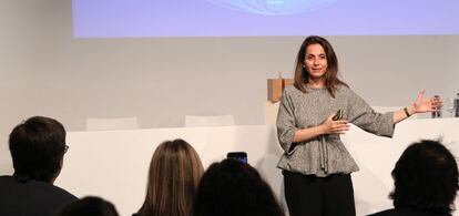 Marta Muñiz, durante la clase magistral impartida en Cinco Días.