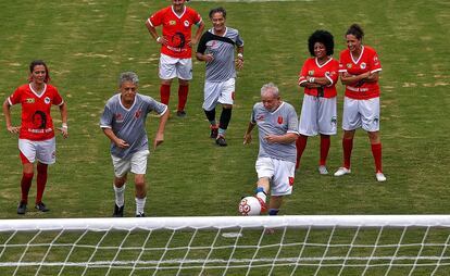 Jogo Lula Chico Buarque futebol