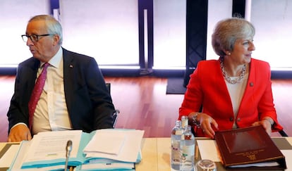 May y Juncker, en una reunión de la UE en Salzburgo, el 20 de septiembre de 2018.
