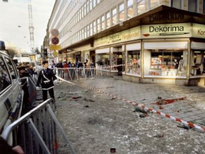 La mayoría de los medios suecos cree que las pistas de la última investigación apuntan a alguien que ya estuvo en el radar policial y falleció hace 20 años