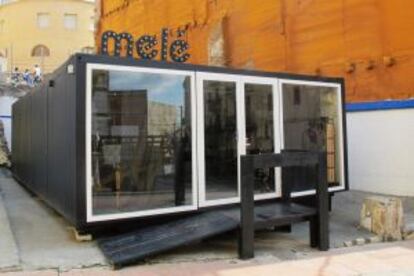 Uno de los locales comerciales del Mercat del Pla, en el casco antiguo de Lleida.