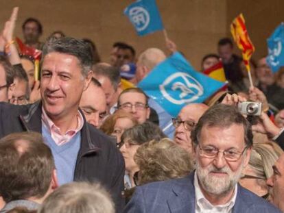 Xavier Garc&iacute;a Albiol y Mariano Rajoy en Salou (Tarragona).