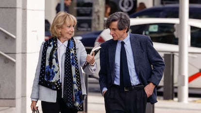 La expresidenta de la Comunidad de Madrid entre 2003 y 2012, Esperanza Aguirre, a su llegada a la Audiencia Nacional en Madrid, este martes.