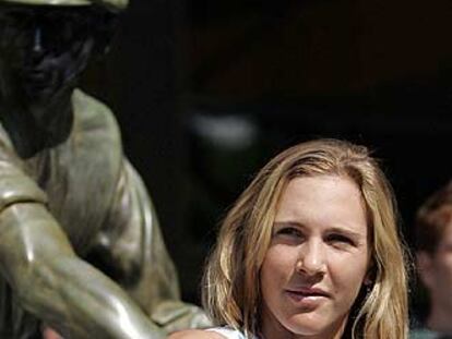 Nicole Vaidisova, en un paseo por las instalaciones de Roland Garros.