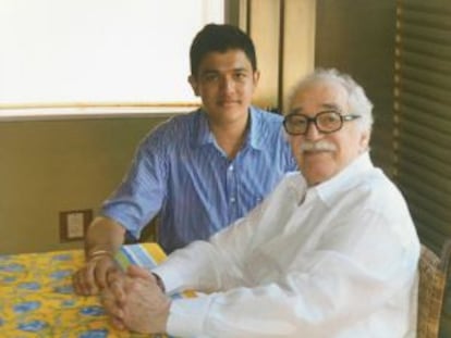 Carlos Eduardo Manrique con García Márquez en 2013 en Cartagena