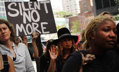 Una protesta en Nueva York, por un caso de agresión sexual.